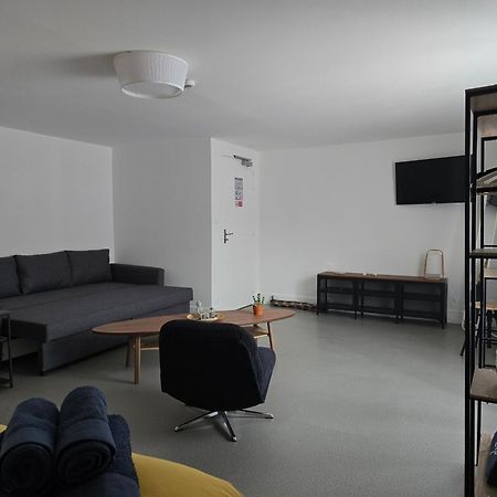 L Escale Hotel Ports Ngoại thất bức ảnh