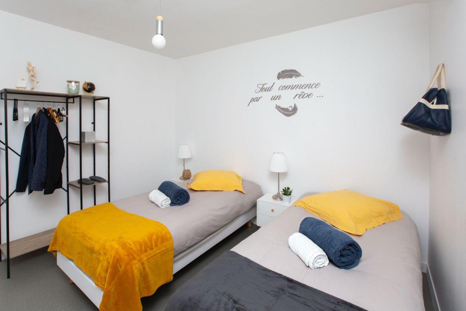 L Escale Hotel Ports Ngoại thất bức ảnh