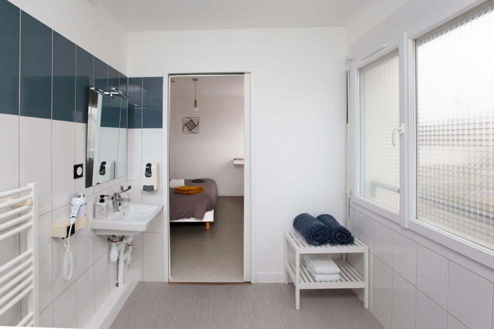 L Escale Hotel Ports Ngoại thất bức ảnh